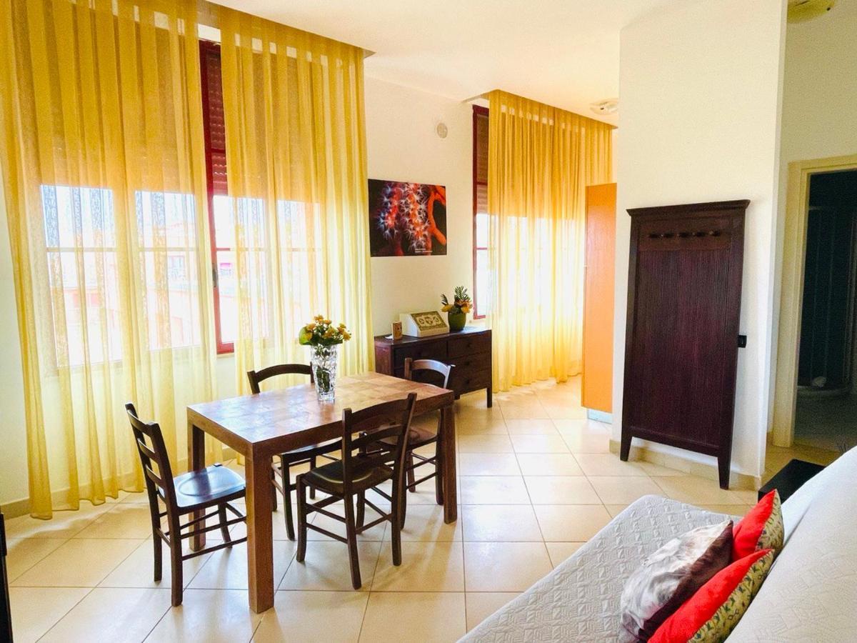 Regina Beach Holiday Apartments Tirrenia Kültér fotó