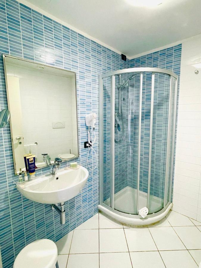 Regina Beach Holiday Apartments Tirrenia Kültér fotó
