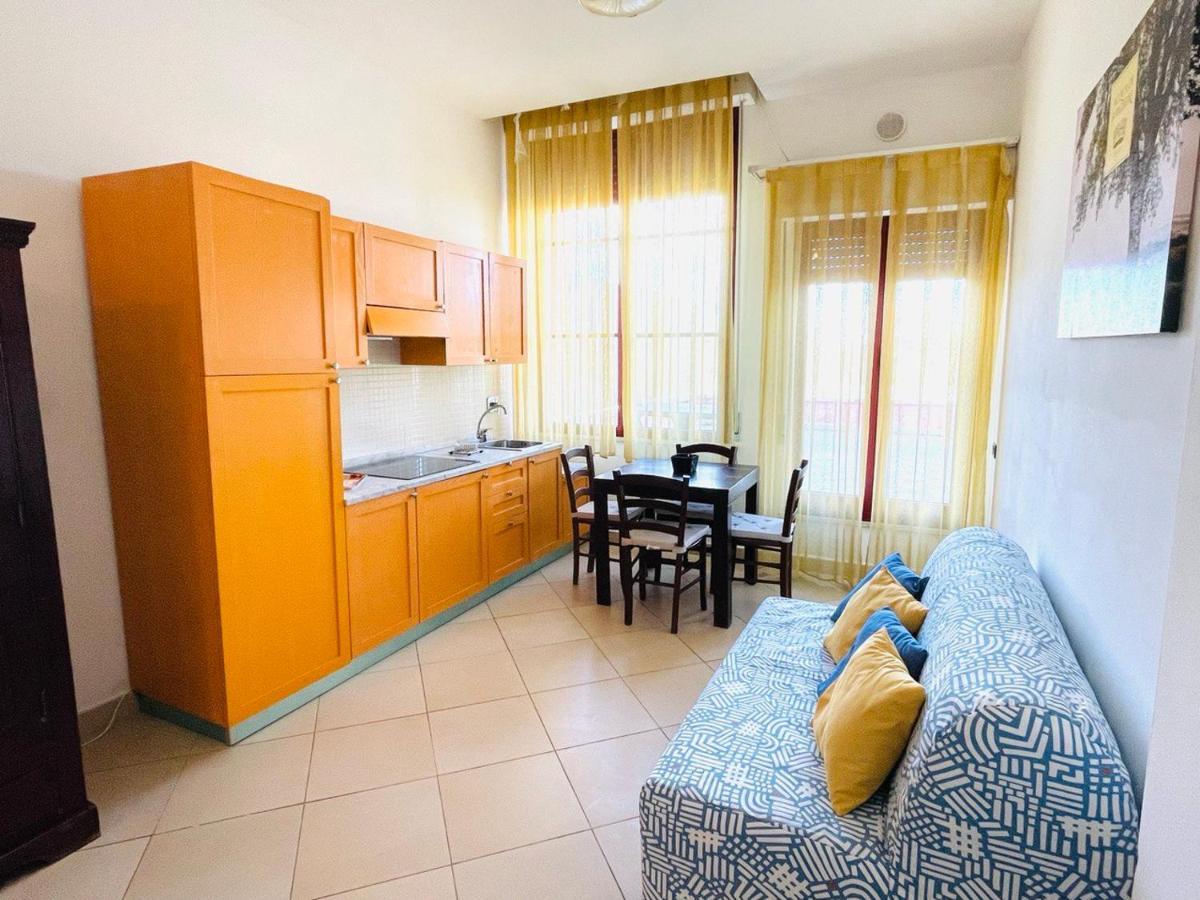 Regina Beach Holiday Apartments Tirrenia Kültér fotó