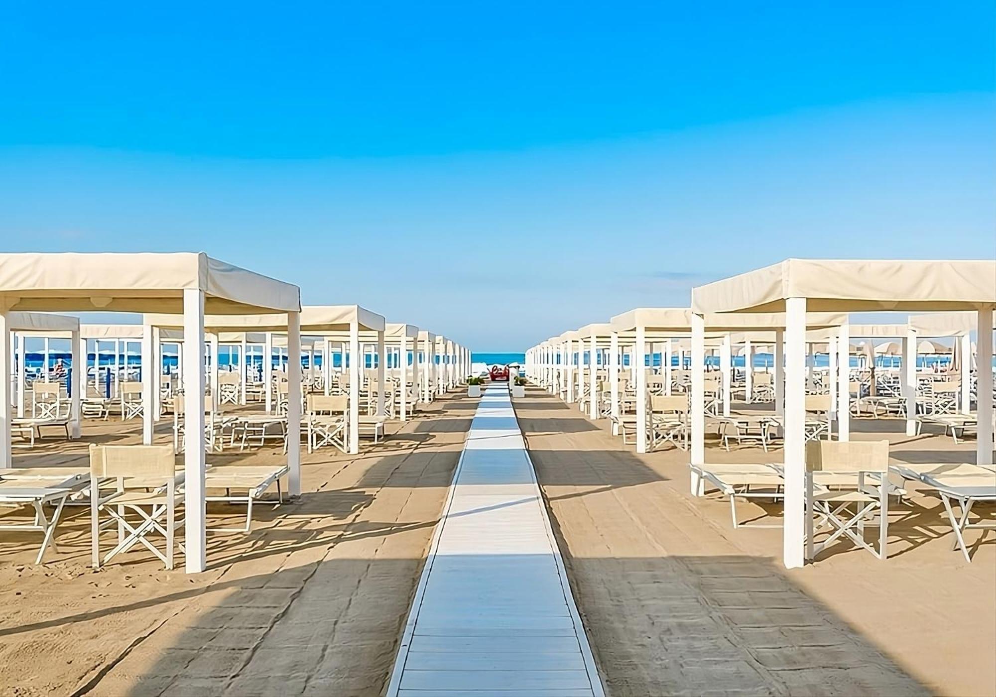 Regina Beach Holiday Apartments Tirrenia Kültér fotó